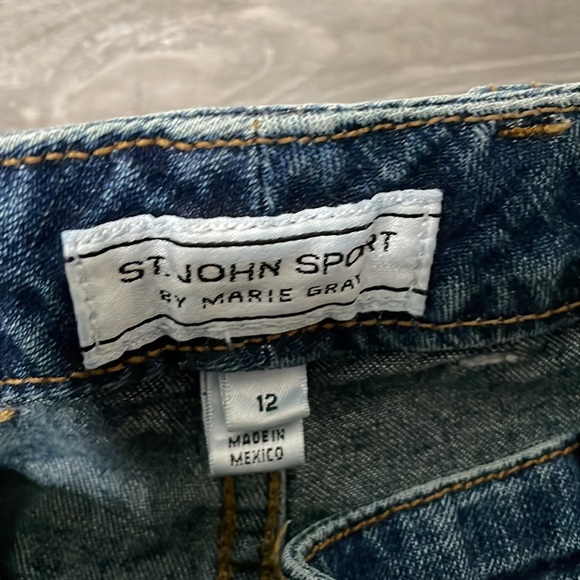 St. John Sport, Denim Jeans, Size 12, Bootcut/Flare - Picture 3 of 5